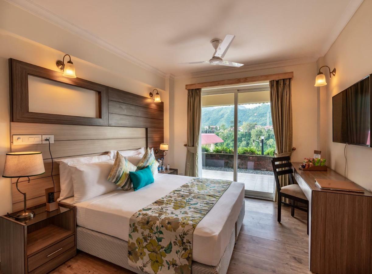 Cygnett Resort Mountain Breeze Нейнитал Екстериор снимка